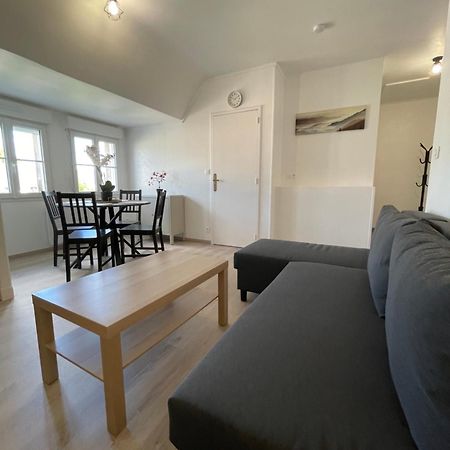 Appartement Renove Tout Equipe, Centre Ville, Proche De La Gare Et Commerce Flers (Orne) Exterior foto